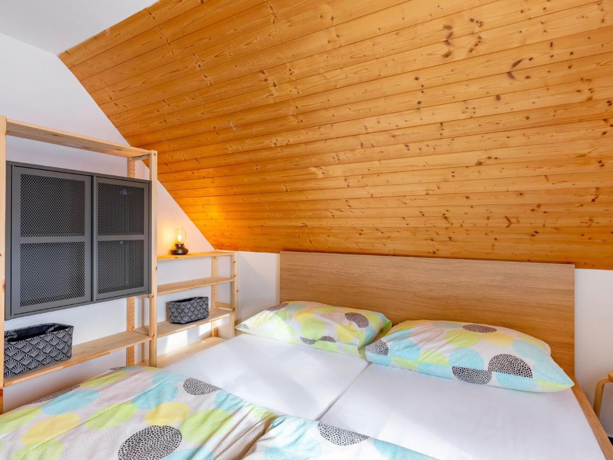 Holiday Home Holiday Hill 67 By Interhome Cista  Exterior photo